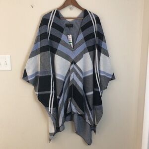 Joseph A preppy plaid V neck zip front cape shawl blue black white soft roomy OS